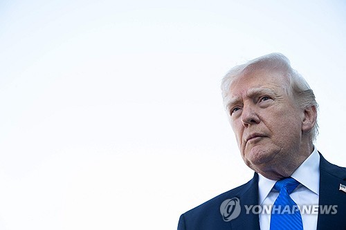 악시오스 "美, 이란 우라늄 포기 대가로 200억달러 자금 동결 해제 고려" (상보)_윤정원