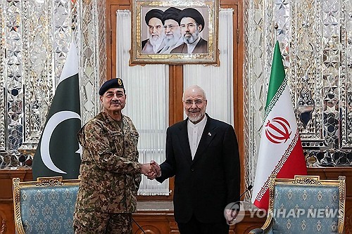 이란 의회 의장, '저항의 축' 단결 강조…"완전한 승리까지 함께할 것"_김성진