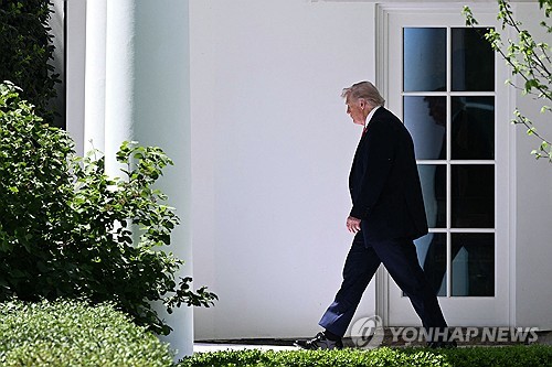 트럼프 "이란과 주말도 협상 계속…합의하면 이란 봉쇄 종료"_최진우