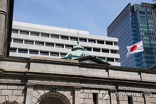 "BOJ, 4월 금리 동결했지만 6월 인상 열어둔 매파적 회의"_이민재