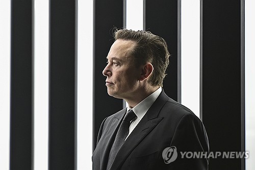 테슬라 3분기 43만5천대 차량 인도…주가 개장 전 4%↓_윤영숙