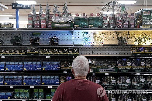 "美 10월 소매판매 전월비 감소했으나 소비 수요는 건재"_홍예나