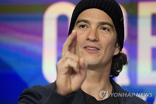 쫓겨난 뉴먼, 위워크 5억弗 이상에 되사겠다 제안_강수지