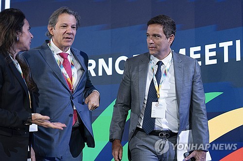 브라질 재무장관 "G20 경제, 연준 금리 인하 지연에 적응 중"_윤시윤