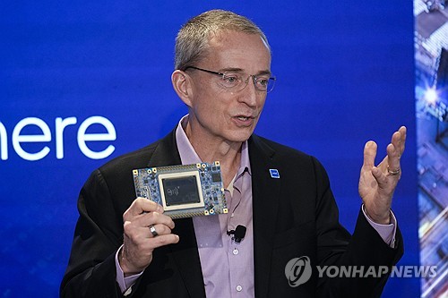 인텔, 잠재 매물 가능성에 주가 7% 급등_최진우
