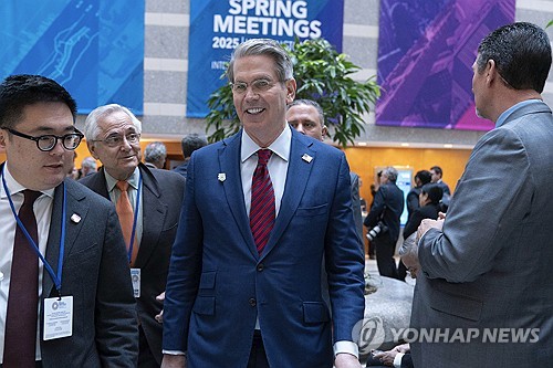 美재무, '셀 USA'에도 "장기적 관점서 봐야…미 국채 가장 안전"_최진우