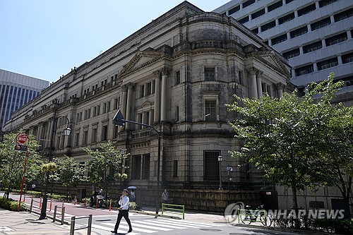 다카타 BOJ 정책위원 "일정 기간 관망 후 기어 변경 계속해야"_이민재