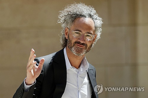 팔란티어 CEO, 공매도 세력 겨냥 "악질적이고 미친 짓"_최진우