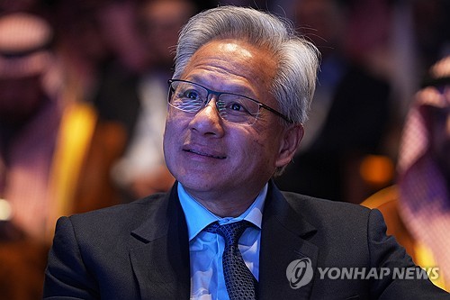 엔비디아, 실적 호조에 매출 가이던스도 전망 상회…시외 주가 4%↑(종합)_최진우