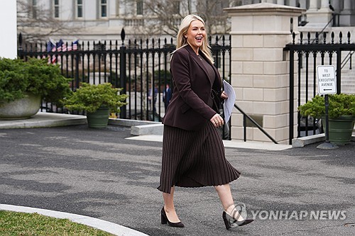 백악관 "이란 작전 4~6주 걸릴 것…성공적으로 진전"(상보)_최진우