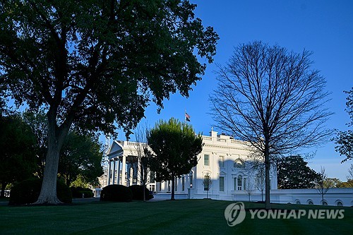 美·이란 전격 휴전 발표에도 여전히 남은 의문들_권용욱