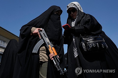 이란 고위 관리 "美·이란, 종전 요건에 여전히 상당한 간극"_진정호