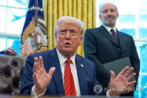 트럼프 "이란, 매우 강하게 합의 원해…결국 종전안에 동의할 것"_최진우