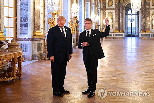 트럼프 "이란과의 양해각서에 서명"(상보)_이민재