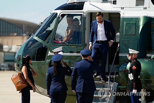 美 부통령, '이란과 협상' 스위스로…"핵·레바논 문제 진전 희망"_최진우