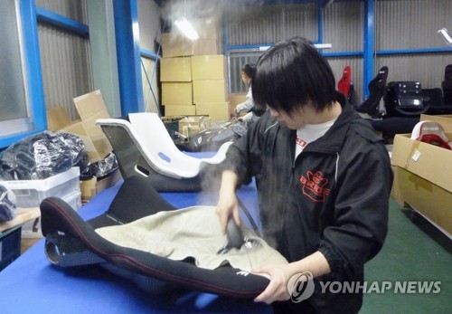 日관방장관 "임금 상승, 중소기업까지 확산하는 것이 중요"_김지연