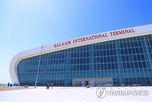 이스라엘의 대이란 보복에도 테헤란 공항 정상 운영_이윤구