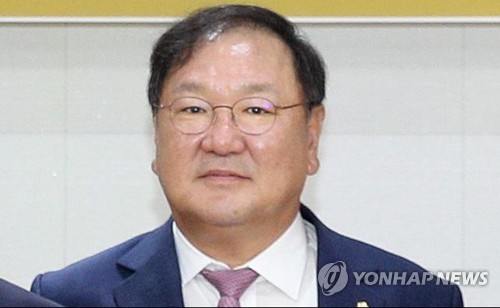 與김태년, 거래소 지주회사-코스피·코스닥 자회사 분리법 발의 예정_황남경