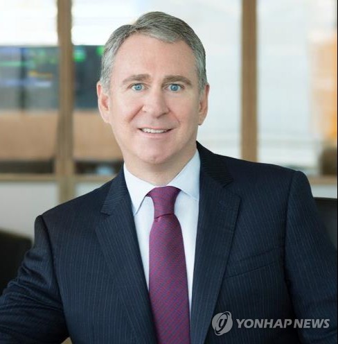 켄 그리핀 "연준, 금리 조기인하하면 신뢰도에 타격"_김지연