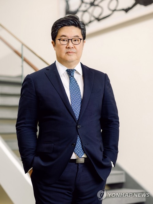 김병주 MBK 회장, 뉴욕 메트로폴리탄 미술관에 기부…韓 미술 전시 강화_김학성
