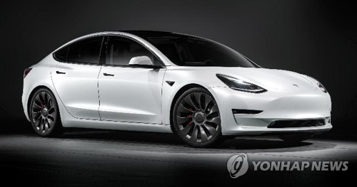 "테슬라 주식 비싸…가격 인하, 수요 문제 직면할 수도"_이윤구