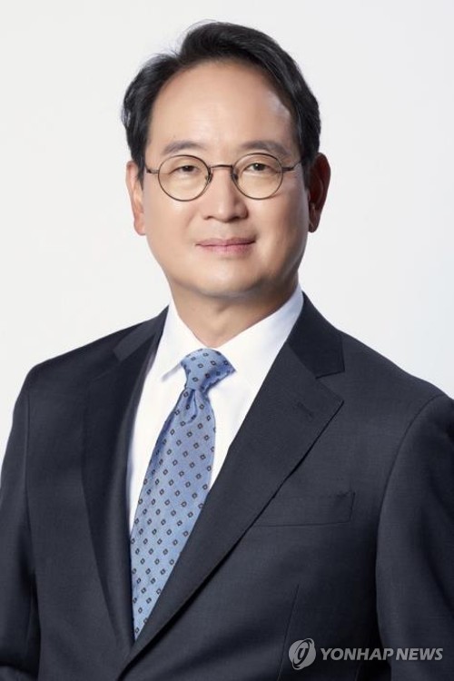 [기업 이모저모] 두산밥캣 대표 이사도 모르는 '합병 시너지'_김경림