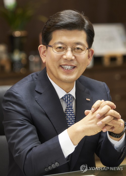 빈대인 BNK금융 회장 연임 확정…지방금융 주총 마무리(종합)_정원