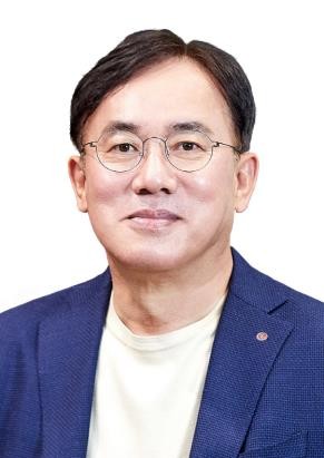 업무파악 마친 정철동 LGD 사장, 집중할 '세가지' 과제는_유수진