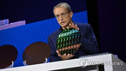 인텔 CEO 경질에도 전문가 시선 '싸늘'…"주가 영향 일시적"_문정현