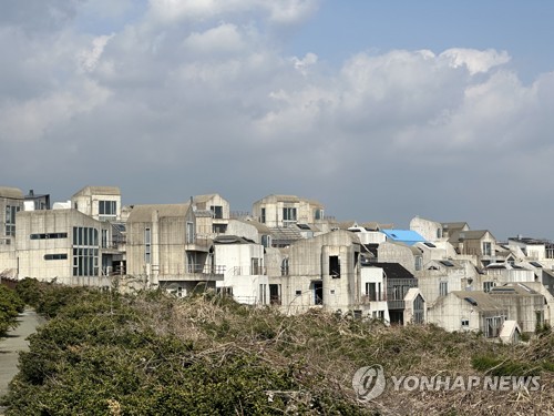 흉물로 전락한 서귀포 예래단지