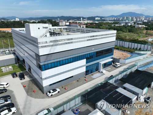 [금융가 이모저모] '속 빈' 데이터센터 프로젝트에 은행 고심 커진다_한상민