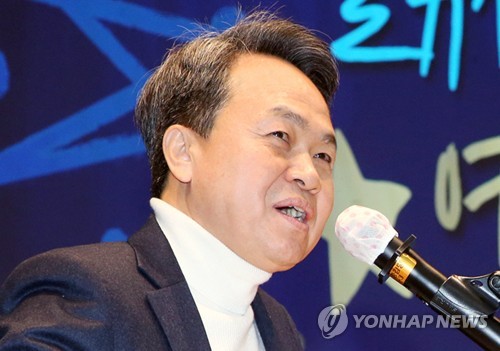 [신년사] 신한금융 진옥동 "고객가치 창출…실효적 내부통제 확립"_윤슬기