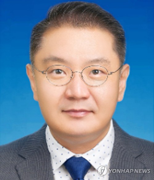 대통령실 초대 과학기술수석에 박상욱 서울대 교수_신윤우