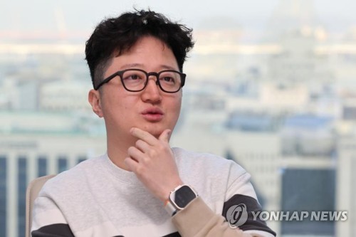 연합뉴스와 인터뷰하는 이창환 얼라인파트너스자산운용 대표