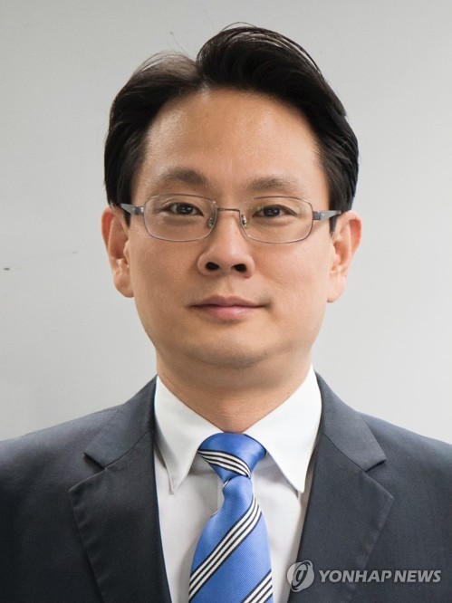 ISS, 방경만 사장 선임 사실상 반대…KT&G "FCP와 공모 가능성"_박준형