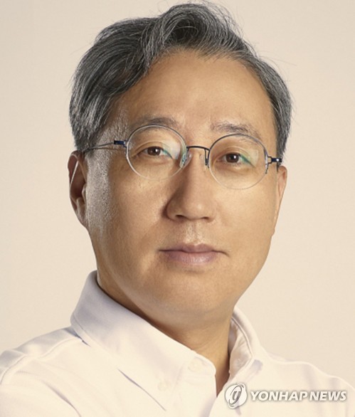 카카오뱅크 윤호영, 5연임 유력…'10년 장수' CEO 등극_이현정