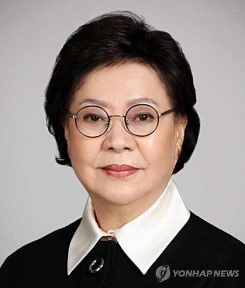 송영숙 한미그룹 회장 "구각 탈피하고 글로벌로 전진"_정필중