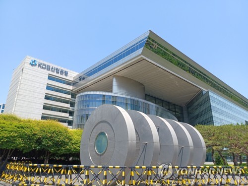 산은, 혁신성장펀드 1차 위탁운용사 서류 발표…18개 사 통과_정필중