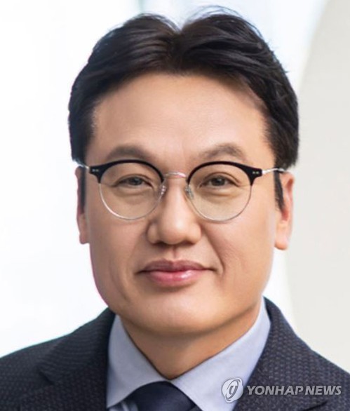 박창훈 신한카드 사장 "실적 부진·사고 사과…임원 성과급 반납"_허동규