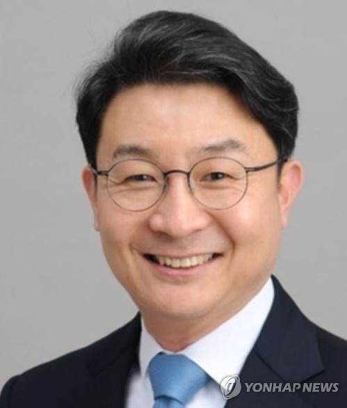 또 '기재부 출신' 수장 맞은 금융위…내부선 '기대반 우려반'_정원