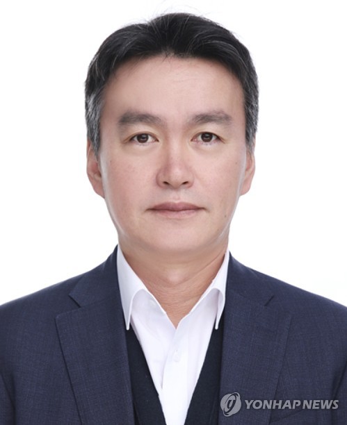 [프로필] 이종욱 신임 관세청장…조사·기획 정통한 관세 전문가_최욱