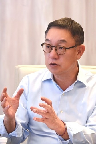 현신균 LG CNS 사장