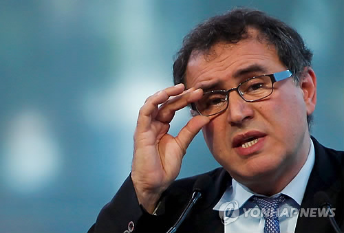 루비니 '美경제, 최악의 시나리오 가능성 낮아'_정선영