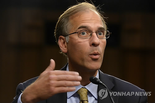 마크 잔디 "36년 경력 중 美 증시·경제현실 괴리 가장 커"_이민재