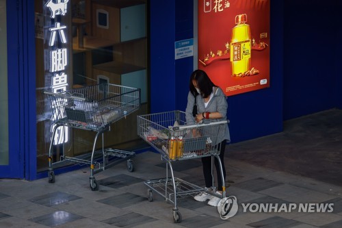 中·홍콩증시, 당국 부양책 부재에 하락…항셍H 약 2%↓_문정현
