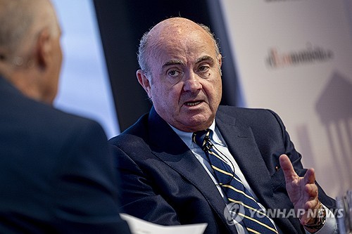 ECB 부총재 "무역전쟁, 성장에 극히 해로워…인플레에 단기 영향"_최진우
