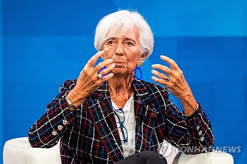 ECB 총재 "연준과 대화하지만 조율하지는 않는다"_강수지