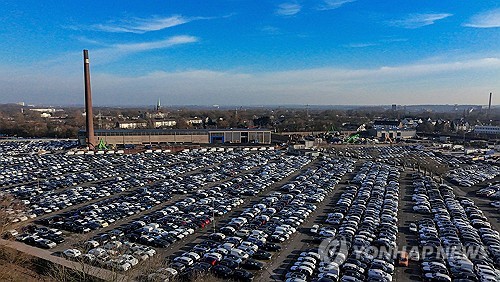중동분쟁 속 유럽서 전기차 인기↑…中 점유율 확대_이민재
