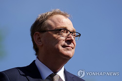 백악관 경제위원장도 美신용강등 두고 "후행적" 평가절하_최진우