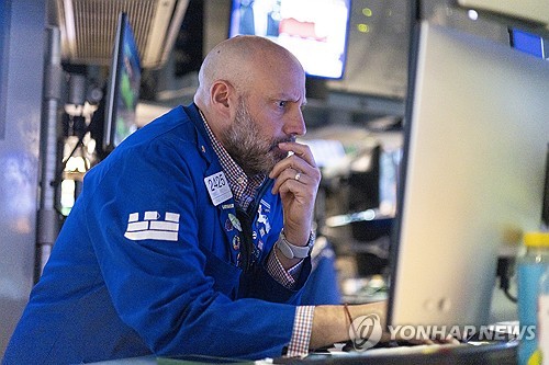 어펌 홀딩스, 부진한 실적 전망에 시간 외 거래 8%대 급락_권용욱